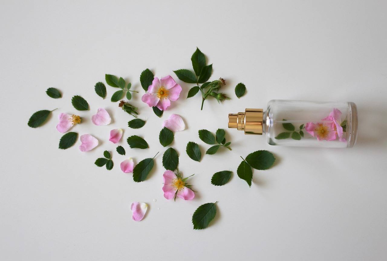 Come contrastare la lucidità eccessiva: i benefici dello spray Regene Tea